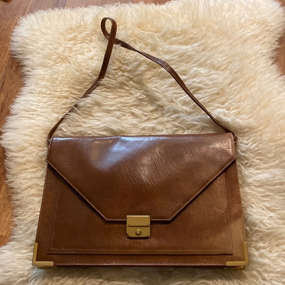 Vintage Handbags - Vintage Leather Crossbody Briefcase Bag EUC One Size Brown & Gold
